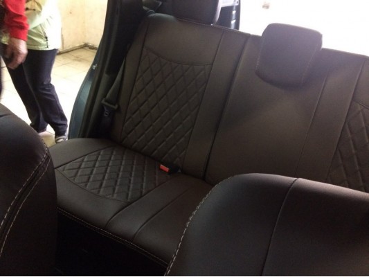 Авточехлы на Nissan Terrano Авточехлы на Nissan Terrano