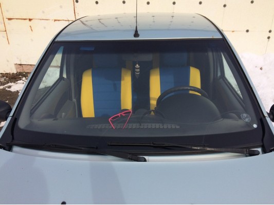 Авточехлы на Renault Logan