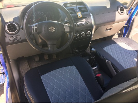 Авточехлы на Suzuki SX4 Авточехлы на Suzuki SX4
