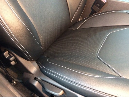 Каркасные авточехлы на Ford Focus 3 рестайлинг